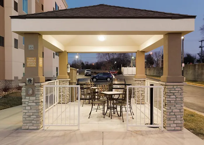 Candlewood Suites Lenexa - Overland Park Area By Ihg