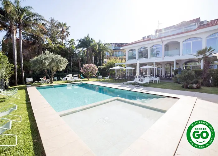 Sicilia'S Art Hotel & Spa Aci Trezza