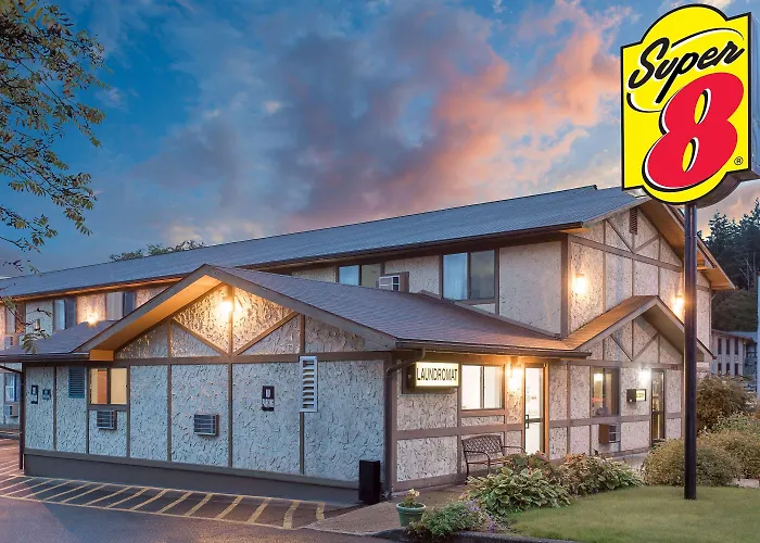 Super 8 By Wyndham Sitka Hotel