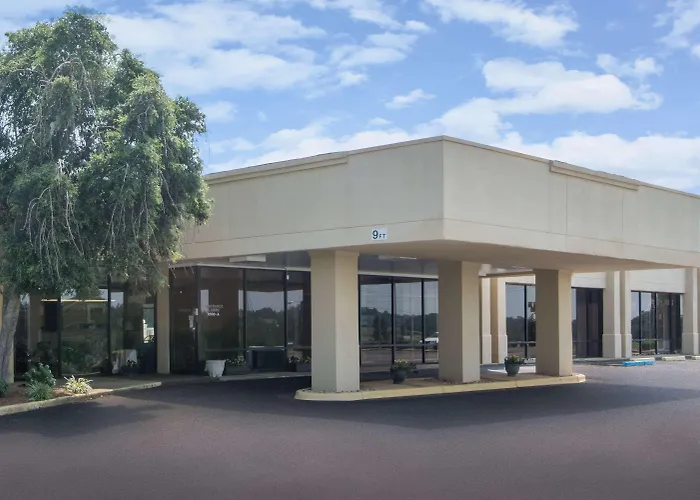 Hampton Inn By Hilton Clanton