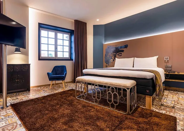 Ibis Styles Chaves Hotel