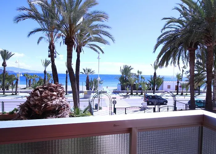 Hostal Velilla Almuñécar