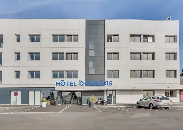 B&B Hotel Caen Memorial
