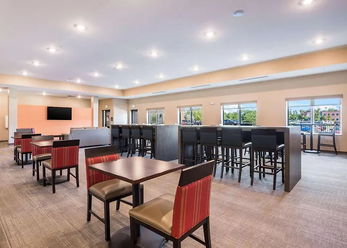 Comfort Suites Marysville Columbus - Northwest