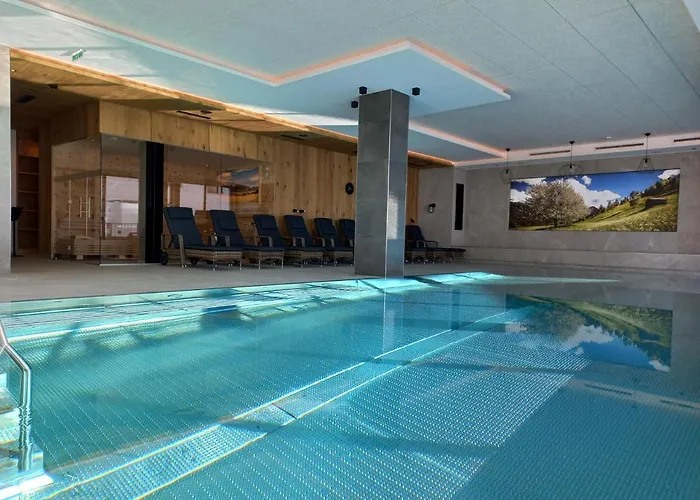 Hotel Alpenroyal