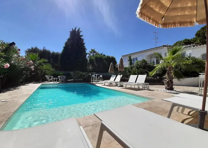 VILLA RASOA chambre miroir Agde