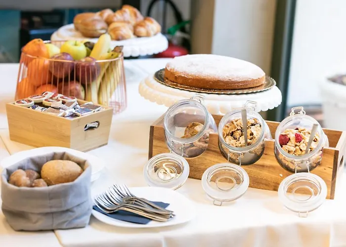 Domus Cavour Rooms&Suites Tirano