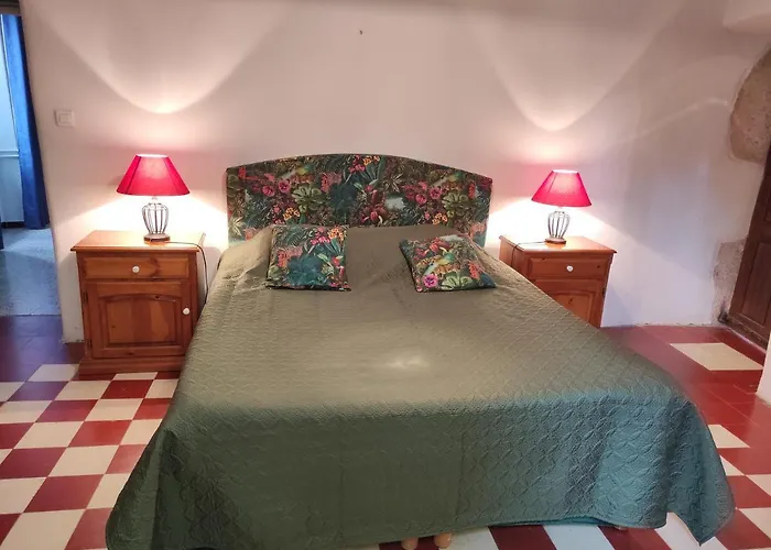 Logis Hôtel Restaurant Gîte La Bastide du Vébron Grospierres