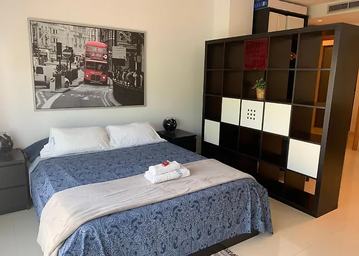 Room In Lodge - Beautiful And Cozy Loft In The Center, Maryha Loft Sitges