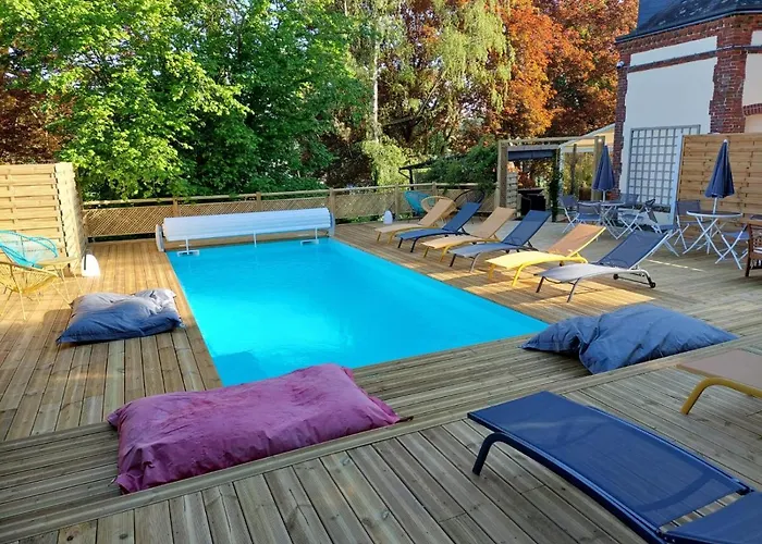 Le Clos Des Lodges Bernay 