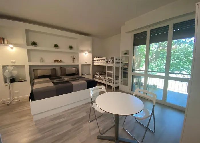 Bed&breakfast BBqueen Sandonato Policlinico San Donato Milanese