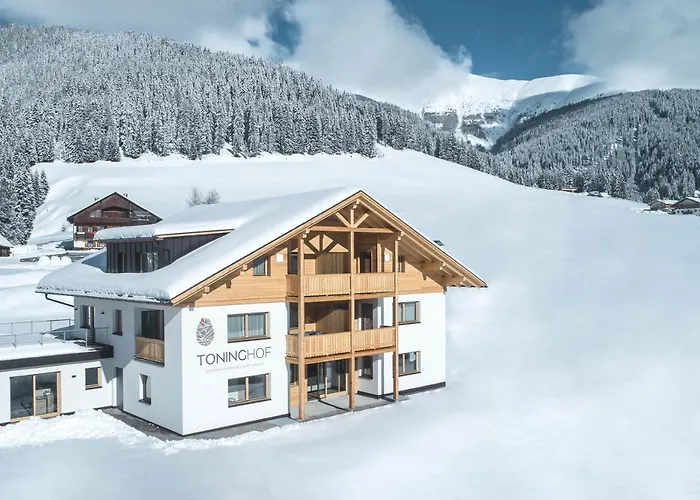 Aparthotel Toninghof Dobbiaco
