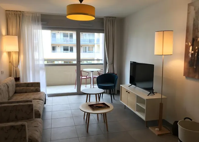 Aparthotel Domitys L'Estampe à Romans-sur-Isère