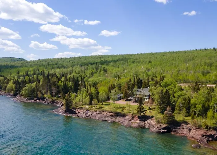 Thomsonite Inn On Lake Superior Grand Marais