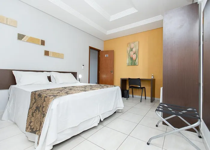 Pontal Plaza Hotel Curvelo