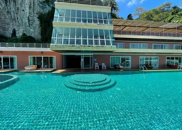 Phi Phi Cliff Beach Resort