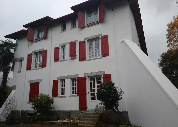 Chambre d'hôtes Larhun Zola