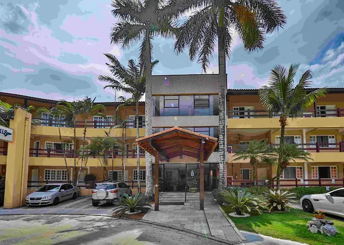 FABULOSO FLAT 225, 2 PISCINAS climatizadas, SKY com 170 canais,TV com Xbox, internet particular 500m Bertioga, Riviera de São Lourenço Flat Duplex inteiro, Adega, cozinha equipada completa serviço de hotelaria, serviço de praia nos finais de semana