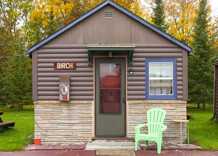 Hilltop Lodge And Cabins