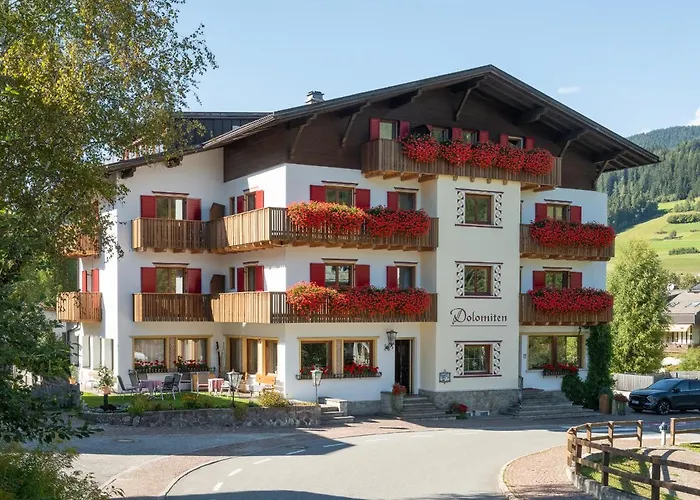 Hotel Dolomiten Monguelfo-Tesido / Welsberg-Taisten