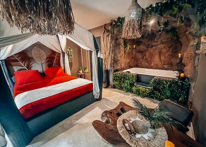 La Demeure De Poulpican Chambre La Grotte Jacuzzi Charme Romantique Terrasse Privee 300M Plage Et Restaurants La Croix Valmer - Golfe Saint Tropez