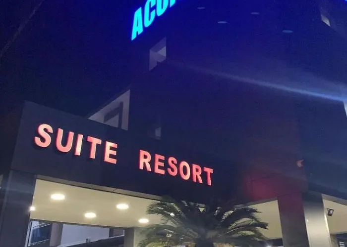 Acuarium Suite Resort La Viva