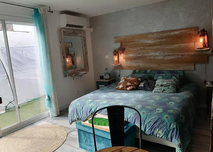 Room In Guest Room - Logement Prive Cosy Et Chaleureux Equipe Dune Chambre Avec Spasauna Calais