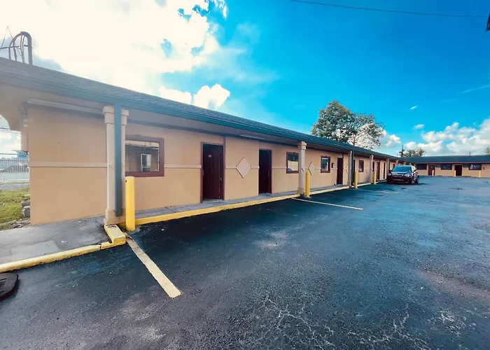 Royal Palms Motel & Rv Park New Orleans