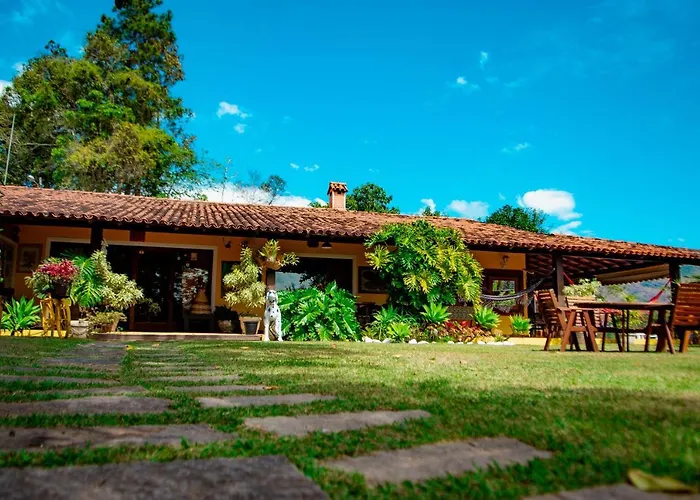 Aconchego Itaipava Hotel