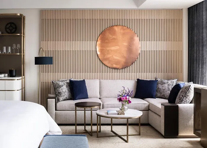 Four Seasons Hotel Minneapolis