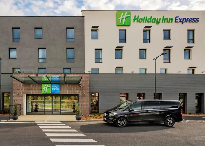 Holiday Inn Express - Marne-la-Valle Val d Europe, an IHG Hotel