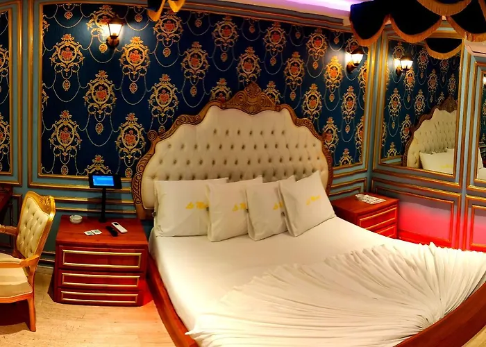 Motel Le Monde (Adults Only)