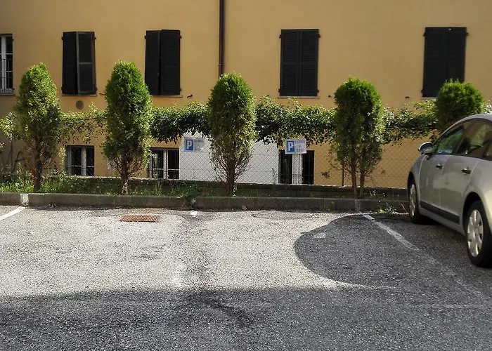 Hotel Mira