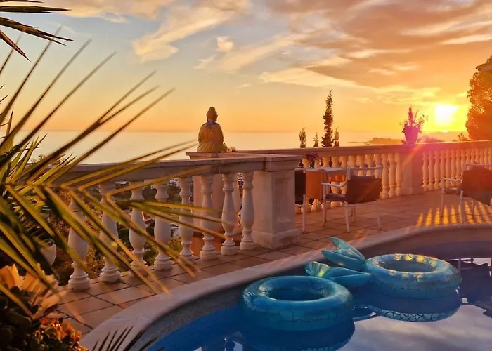 Ashram Villa Sunshine Sitges