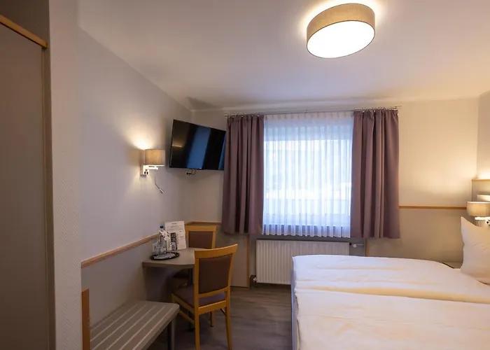 Stadt-gut-Hotel Siegboot Siegen
