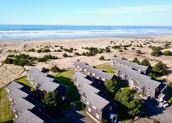 Lighthouse Oceanfront Resort Long Beach