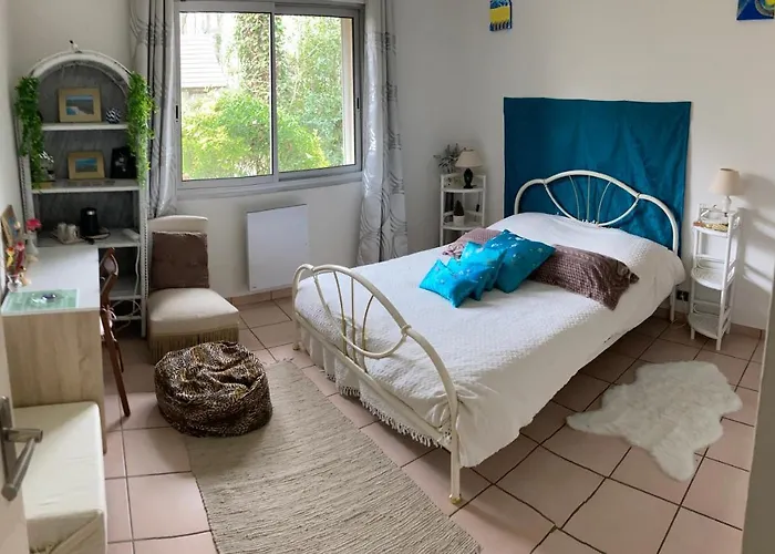Maison Chevreuse, Chambre Chez L'Habitant Magny-les-Hameaux