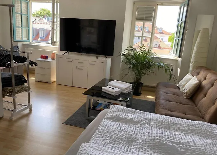 Room In Apartment - Allgauer Festwoche 150M Entfernt Kempten 
