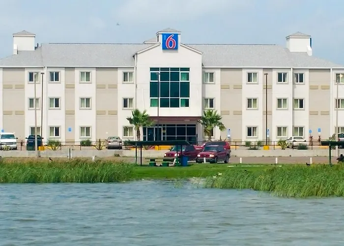 Motel 6-Eagle Pass, Tx - Lakeside