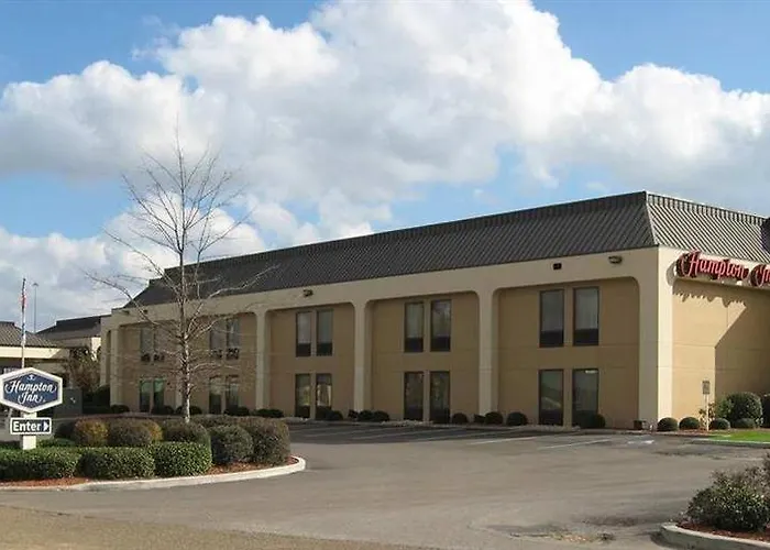 Red Lion Inn & Suites Hattiesburg