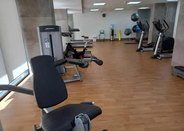 The Hub Studio With Balcony, Wi-Fi & Gym Aparthotel Gibraltar