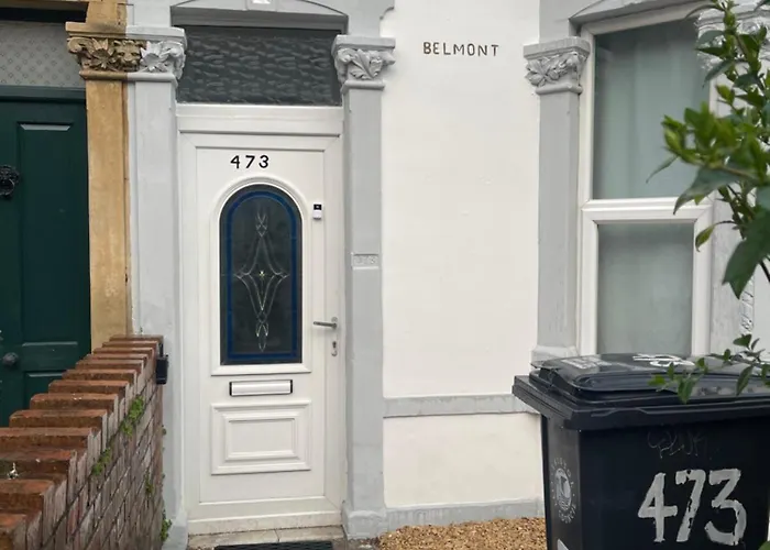 Lovely Room In Bristol 5