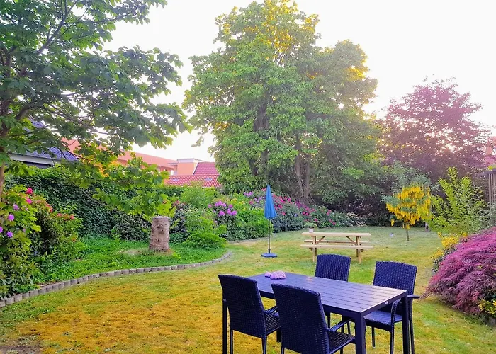 5 Minute Walk To Lego House-2 Bedrooms With Balcony Garden View.Loft Floor Billund 