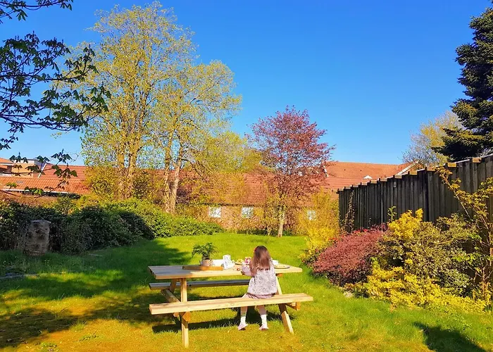 5 Minute Walk To Lego House-2 Bedrooms With Balcony Garden View.Loft Floor Billund 