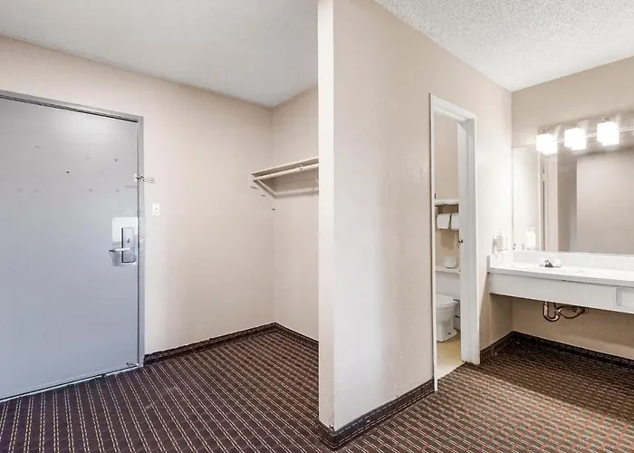 Heritage Inn Express Hayward