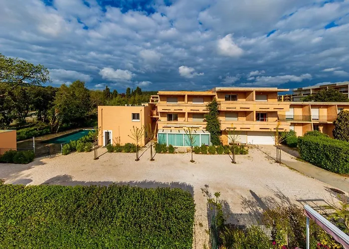 Noemys Les Studios de la Plage Bormes-les-Mimosas