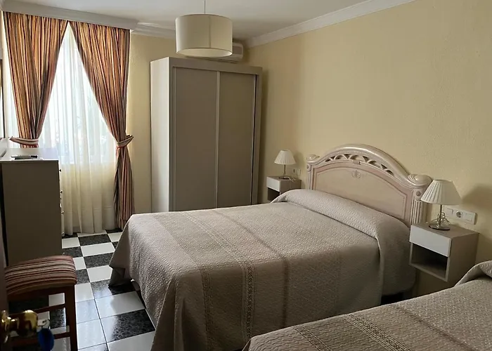 Hostal Plaza Damasco Almuñécar
