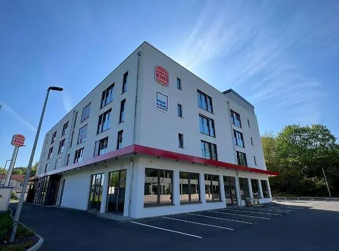 Smart & Stay Aparthotel Saarbruecken Sued - Self-Check-In - Free Parking