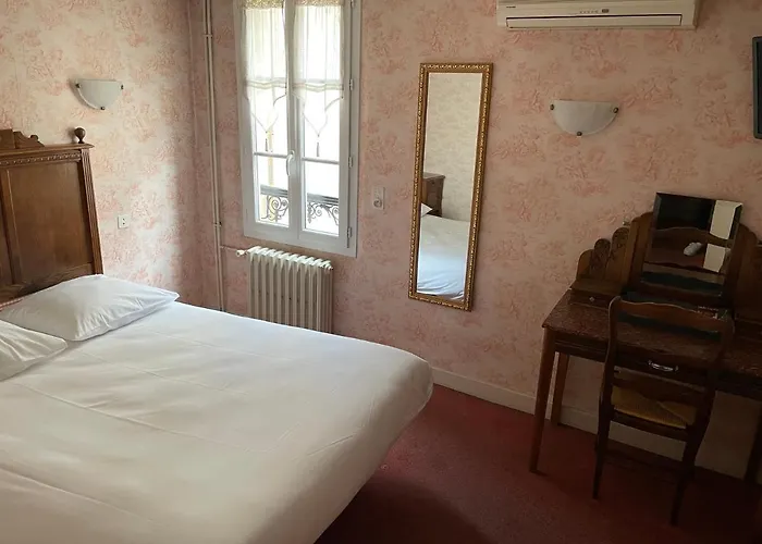 Hotel Le Coq d'Or à Brive-la-Gaillarde