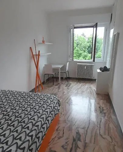 Hotel I Feel Orange Legnano
